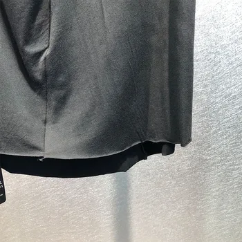 2020 poletne modne moške asimetrični diagonalno ovratnik slim-fit osebno t-shirt temno črna barva stretch brez rokavov sw