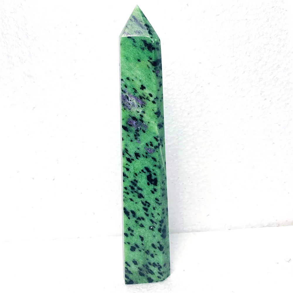 Slike /pictures/images_165mm-naravnih-quartz-crystal-rdeče-in-zelene-zaklad-5/128330.jpg